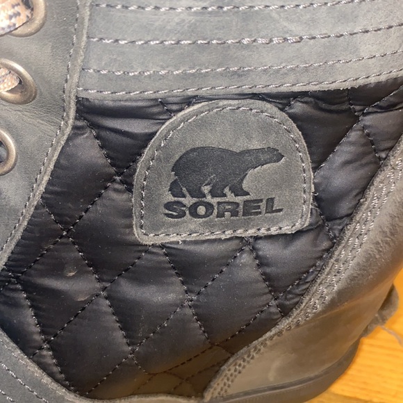 Sorel wedge booties in size 9.5 - Picture 5 of 6